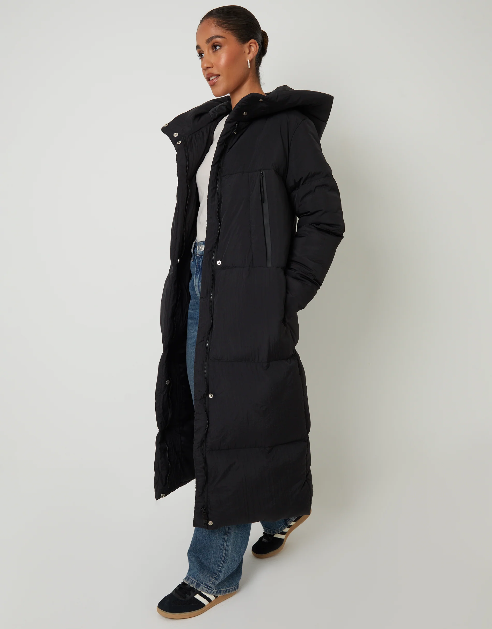 Petite Maxi Puffer Jacket in Black