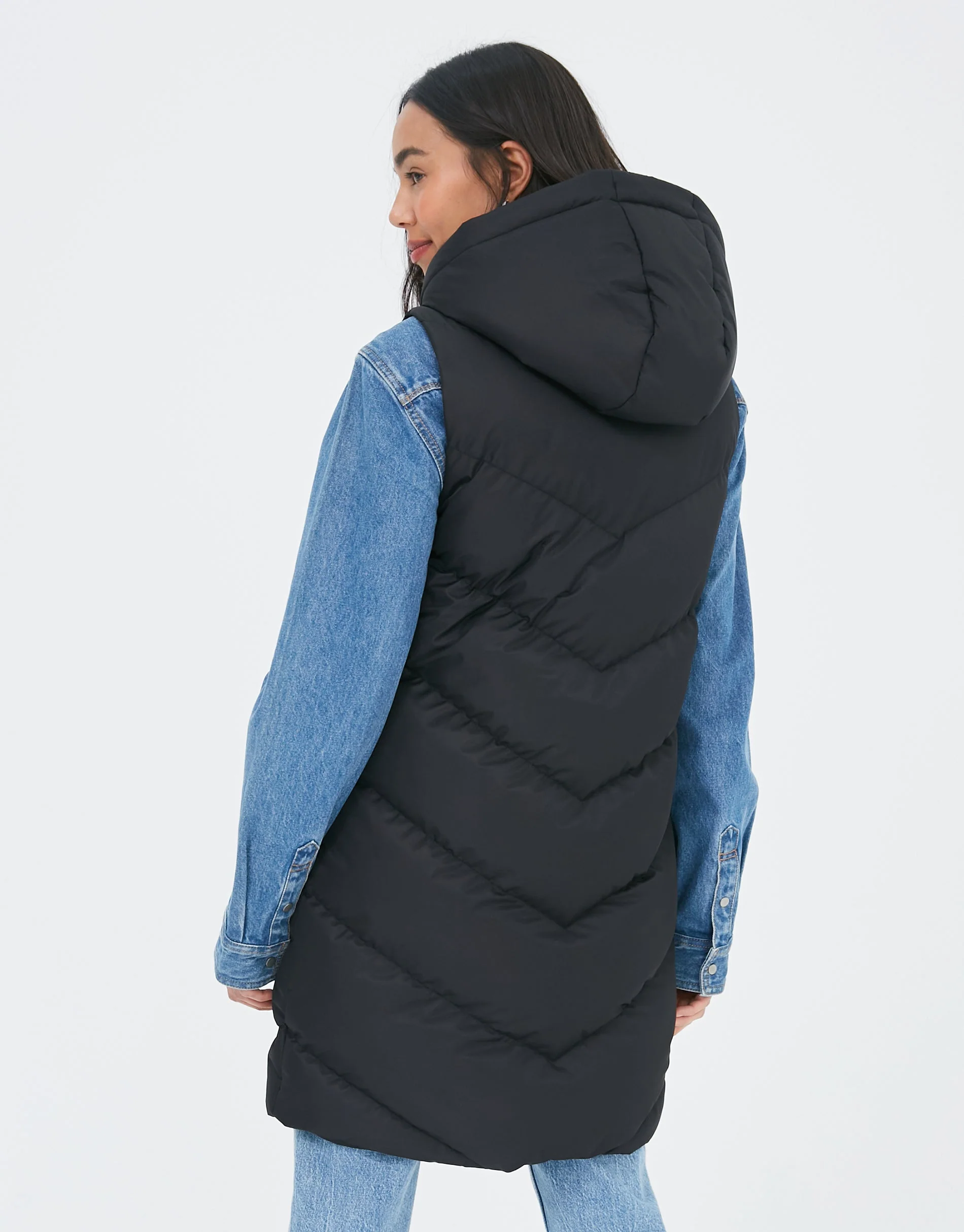 Petite Longline Padded Gilet in Black - Image 2